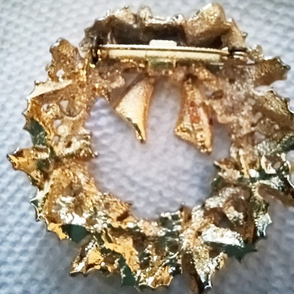 Vntg UNWORN RHINESTONE CHRISTMAS WREATH BROOCH Signed Tancer II - Picture 2 of 3